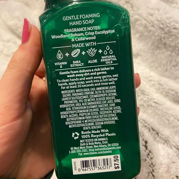 SOLD - Bath and Body Works Fresh Balsam 3 Wick Candle and Foaming Hand Soap - Picture 5 of 5